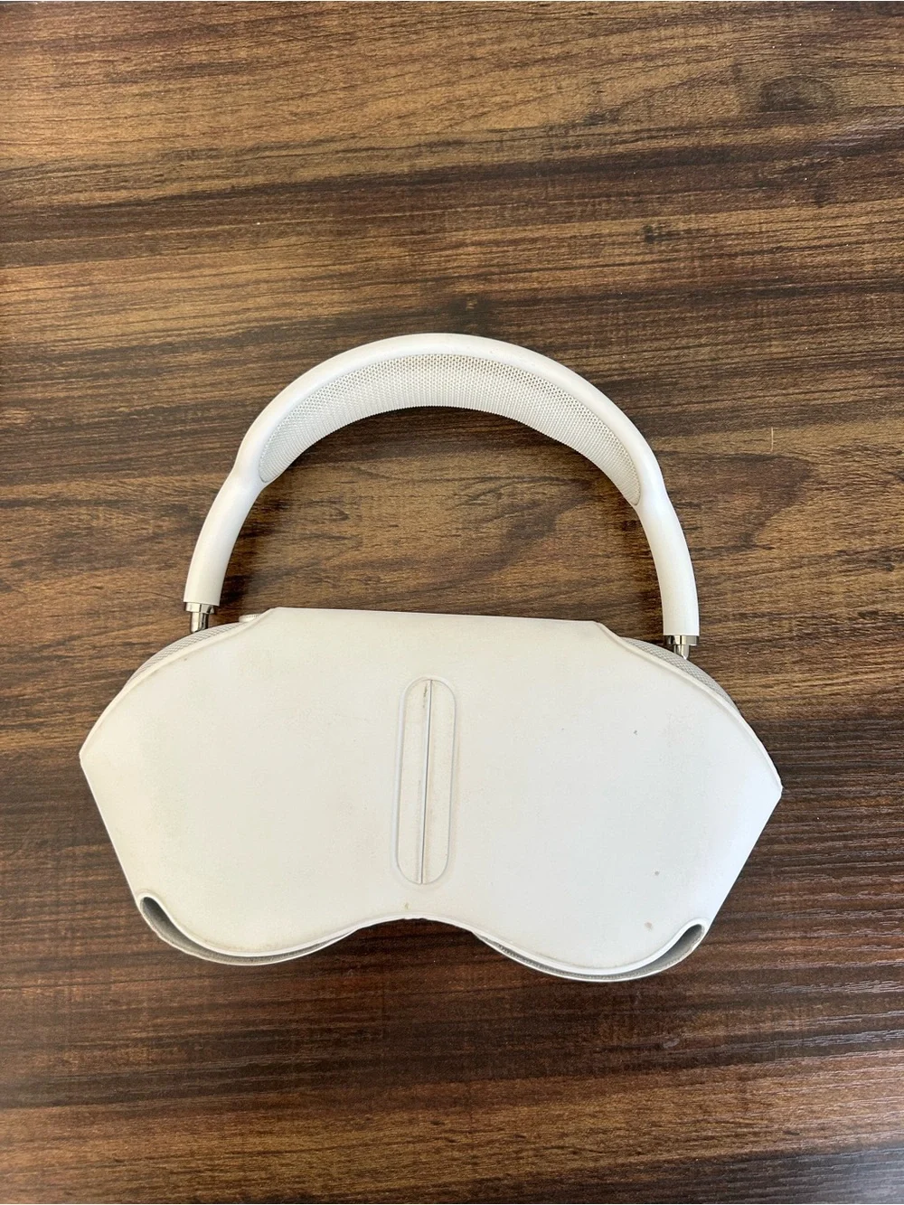 Apple AirPods Max Over-Ear Headphones in Silver and White